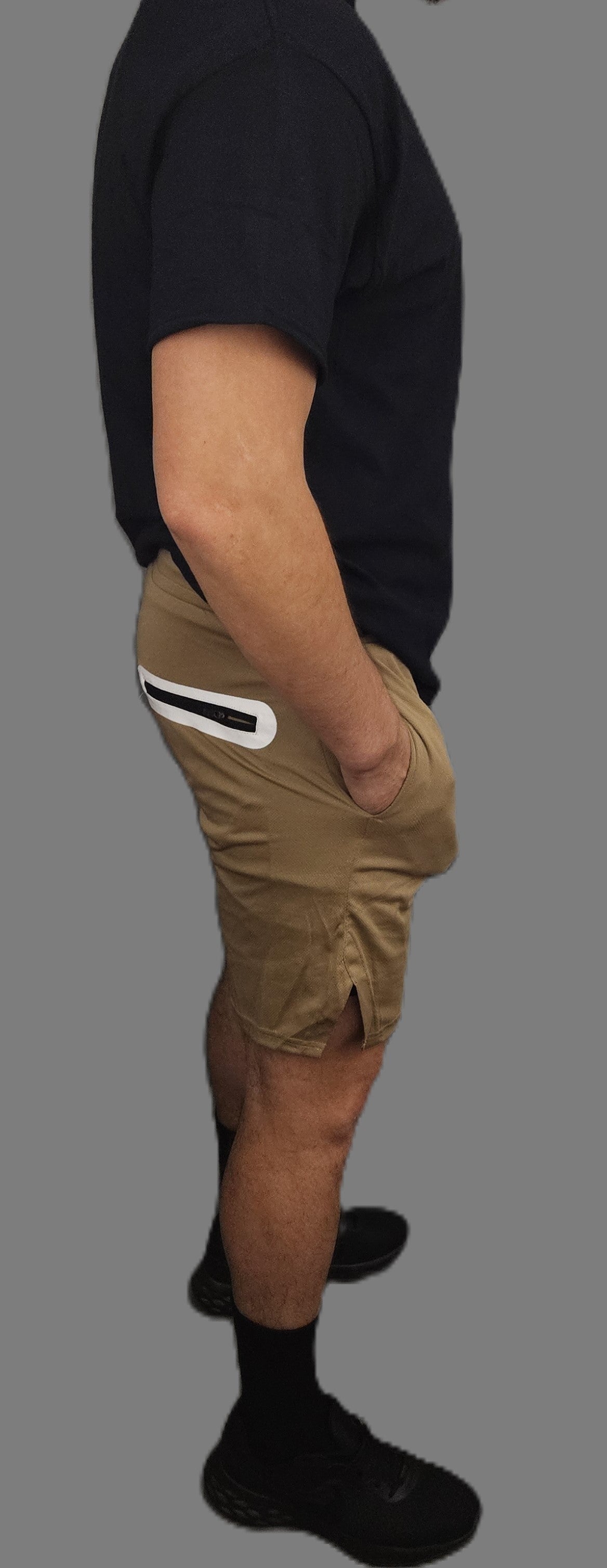 Pantaloni scurți